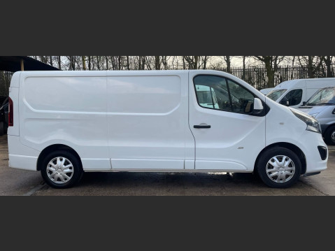 Vauxhall Vivaro 1.6 CDTi 2900 BiTurbo Sportive L2 H1 Euro 6 (s/s) 5dr 7