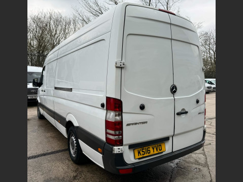 Mercedes-Benz Sprinter 2.1 313 CDi RWD L3 H4 4dr (Euro 5) 18