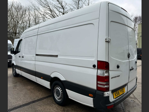 Mercedes-Benz Sprinter 2.1 313 CDi RWD L3 H4 4dr (Euro 5) 19