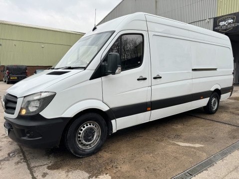 Mercedes-Benz Sprinter 2.1 313 CDi RWD L3 H4 4dr (Euro 5) 26