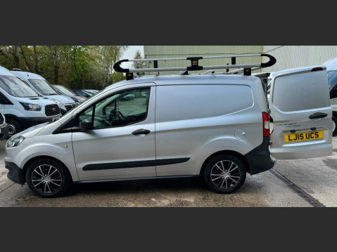 Ford Transit Courier 1.5 TDCi L1 Euro 5 (s/s) 4dr 18