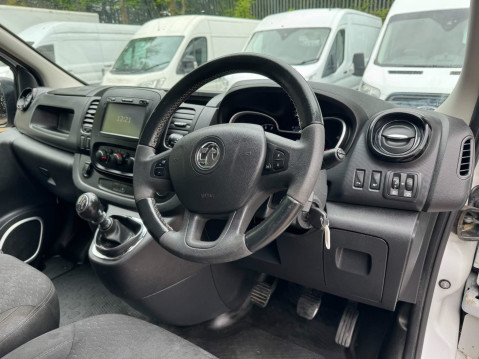 Vauxhall Vivaro 1.6 CDTi 2900 BiTurbo ecoTEC Sportive L2 H1 Euro 6 (s/s) 5dr 28