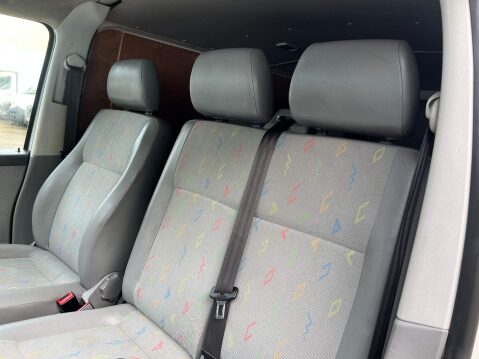 Volkswagen Transporter 1.9 TDI PD T30 L3 H1 4dr 39