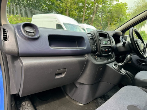 Vauxhall Vivaro 1.6 CDTi 2900 BiTurbo ecoFLEX L2 H1 Euro 5 (s/s) 5dr 41
