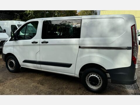 Ford Transit Custom 2.2 TDCi 290 L2 H1 5dr 15