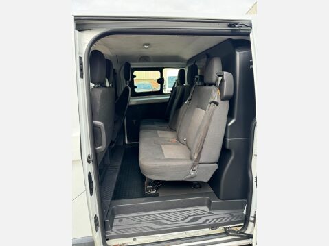 Ford Transit Custom 2.2 TDCi 290 L2 H1 5dr 36