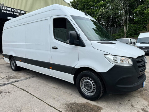 Mercedes-Benz Sprinter 2.0 315 CDI Progressive RWD L3 H2 Euro 6 (s/s) 5dr 4