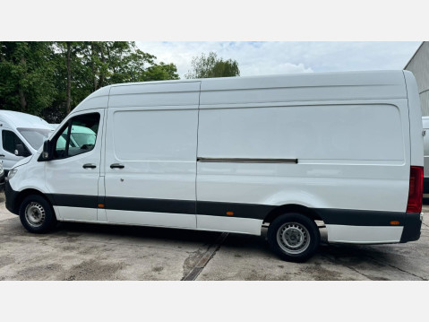 Mercedes-Benz Sprinter 2.0 315 CDI Progressive RWD L3 H2 Euro 6 (s/s) 5dr 19