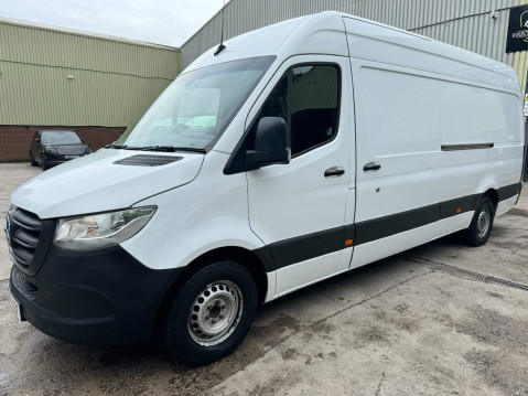 Mercedes-Benz Sprinter 2.0 315 CDI Progressive RWD L3 H2 Euro 6 (s/s) 5dr 22