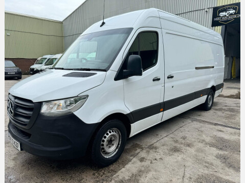 Mercedes-Benz Sprinter 2.0 315 CDI Progressive RWD L3 H2 Euro 6 (s/s) 5dr 23