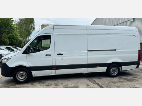 Mercedes-Benz Sprinter 2.0 315 CDI Progressive RWD L3 H2 Euro 6 (s/s) 5dr 21