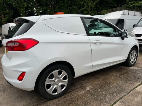 Ford Fiesta 1.5 TDCi Sport Euro 6 (s/s) 3dr 9