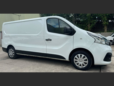 Renault Trafic 1.6 dCi ENERGY 29 Business+ LWB Standard Roof Euro 6 (s/s) 5dr 7