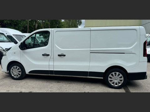 Renault Trafic 1.6 dCi ENERGY 29 Business+ LWB Standard Roof Euro 6 (s/s) 5dr 22