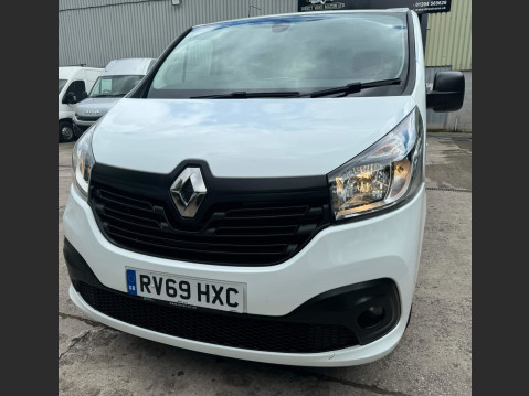Renault Trafic 1.6 dCi ENERGY 29 Business+ LWB Standard Roof Euro 6 (s/s) 5dr 30