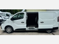 Renault Trafic 1.6 dCi ENERGY 29 Business+ LWB Standard Roof Euro 6 (s/s) 5dr 25