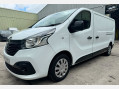 Renault Trafic 1.6 dCi ENERGY 29 Business+ LWB Standard Roof Euro 6 (s/s) 5dr 28