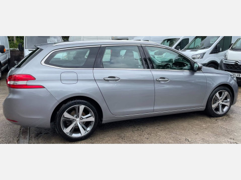 Peugeot 308 1.5 BlueHDi Allure Euro 6 (s/s) 5dr 8