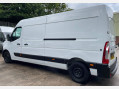 Renault Master 2.3 dCi 35 Business+ FWD LWB Medium Roof Euro 6 4dr 14