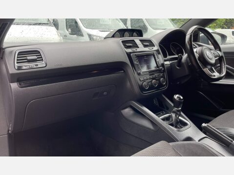 Volkswagen Scirocco 2.0 TDI BlueMotion Tech GT Euro 6 (s/s) 3dr 38