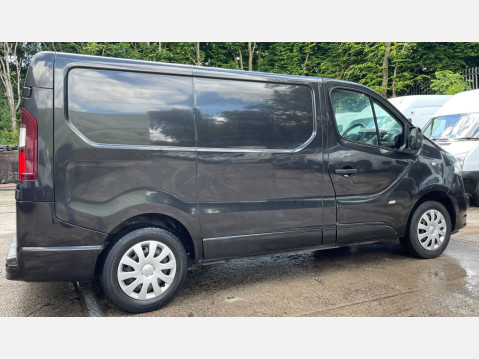 Vauxhall Vivaro 1.6 CDTi 2700 BiTurbo Sportive L1 H1 Euro 6 (s/s) 5dr 8