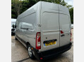 Renault Master 2.3 dCi 35 Business+ FWD LWB Medium Roof Euro 5 5dr 15