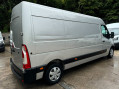 Renault Master 2.3 dCi 35 Business+ FWD LWB Medium Roof Euro 5 5dr 10