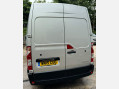 Renault Master 2.3 dCi 35 Business+ FWD LWB Medium Roof Euro 5 5dr 14