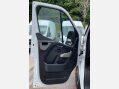 Nissan NV400 2.3 dCi 35 SE FWD L2 H3 Euro 6 5dr 38