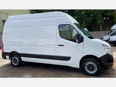 Nissan NV400 2.3 dCi 35 SE FWD L2 H3 Euro 6 5dr 6