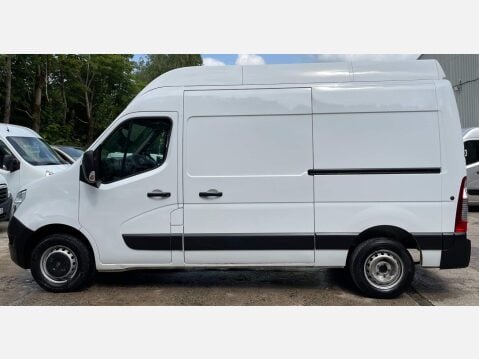 Nissan NV400 2.3 dCi 35 SE FWD L2 H3 Euro 6 5dr 15
