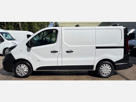 Vauxhall Vivaro 1.6 CDTi 2900 BiTurbo ecoFLEX L1 H1 Euro 5 (s/s) 5dr 16