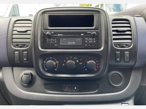 Vauxhall Vivaro 1.6 CDTi 2900 BiTurbo ecoFLEX L1 H1 Euro 5 (s/s) 5dr 32
