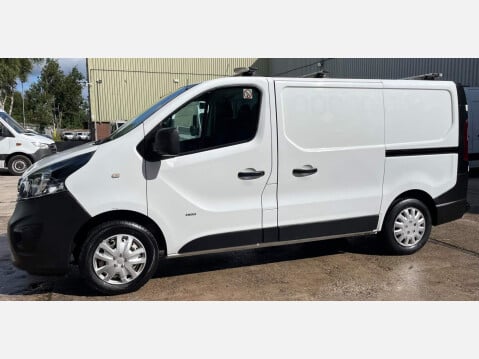 Vauxhall Vivaro 1.6 CDTi 2900 BiTurbo ecoFLEX L1 H1 Euro 5 (s/s) 5dr 18