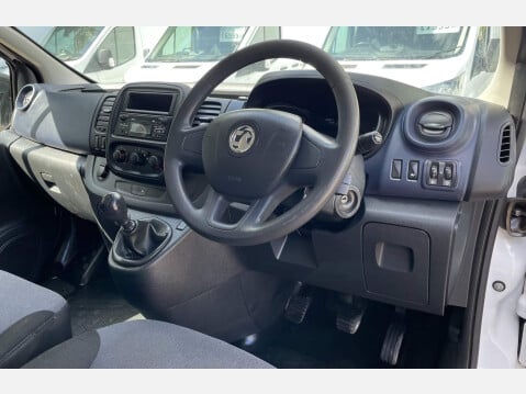Vauxhall Vivaro 1.6 CDTi 2900 BiTurbo ecoFLEX L1 H1 Euro 5 (s/s) 5dr 25