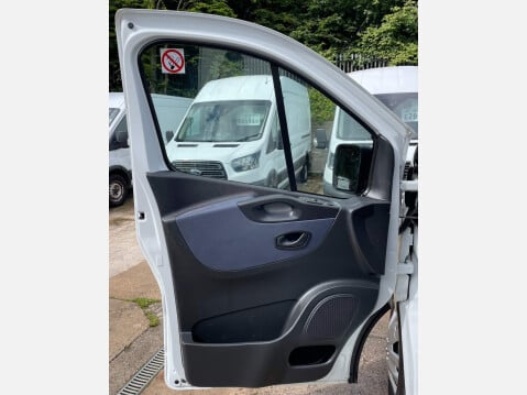 Vauxhall Vivaro 1.6 CDTi 2900 BiTurbo ecoFLEX L1 H1 Euro 5 (s/s) 5dr 35
