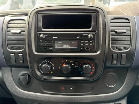 Vauxhall Vivaro 1.6 CDTi 2900 BiTurbo ecoFLEX L1 H1 Euro 5 (s/s) 5dr 29