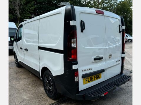 Vauxhall Vivaro 1.6 CDTi 2900 BiTurbo ecoFLEX L1 H1 Euro 5 (s/s) 5dr 13
