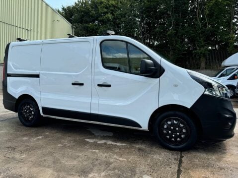 Vauxhall Vivaro 1.6 CDTi 2900 BiTurbo ecoFLEX L1 H1 Euro 5 (s/s) 5dr 7