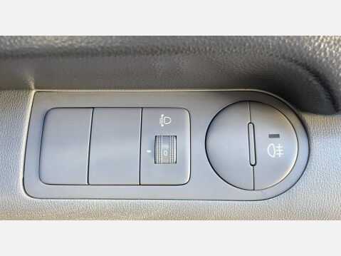 Hyundai Iload 2.5 CRDI Comfort 6dr 31