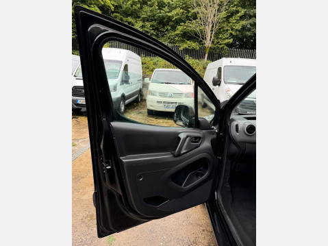 Citroen Berlingo 1.6 HDi 625 Enterprise L1 5dr (Euro 5) 32