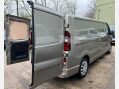 Vauxhall Vivaro 1.6 CDTi 2900 BiTurbo ecoFLEX Sportive L2 H1 Euro 5 (s/s) 5dr 27