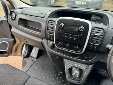 Vauxhall Vivaro 1.6 CDTi 2900 BiTurbo ecoFLEX Sportive L2 H1 Euro 5 (s/s) 5dr 38