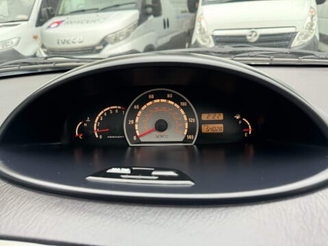 Hyundai Matrix 1.6 Comfort Euro 4 5dr 39