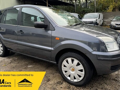 Ford Fusion 1.4 1 5dr