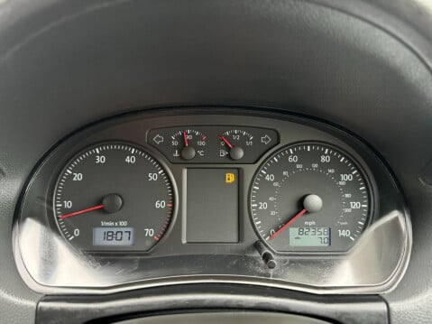 Volkswagen Polo 1.4 SE 5dr 33