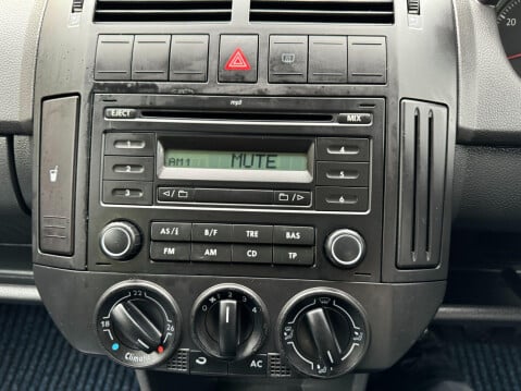 Volkswagen Polo 1.4 SE 5dr 37