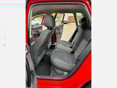 Volkswagen Polo 1.4 SE 5dr 40