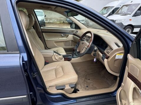 Volvo S80 2.4 SE 4dr 26