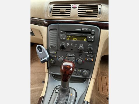 Volvo S80 2.4 SE 4dr 31